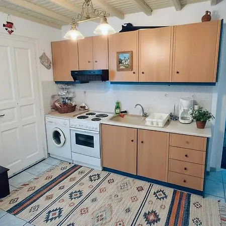 Σπίτι διακοπών Trendy 2 Bd House W Balcony Close To *